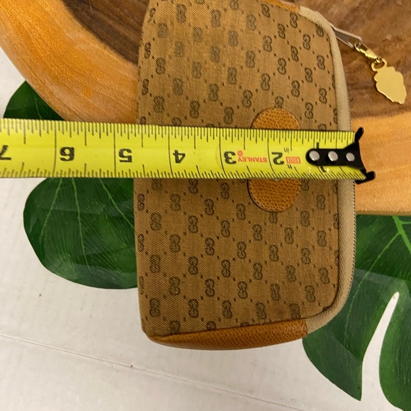 Vintage GUCCI Micro G Guccisma Print Canvas Cosmetic Pouch with Origjnal Charm - Picture 11 of 11